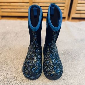 BOGS | Unisex-Child Kids Classic Boot Youth Size 3 Pets Print